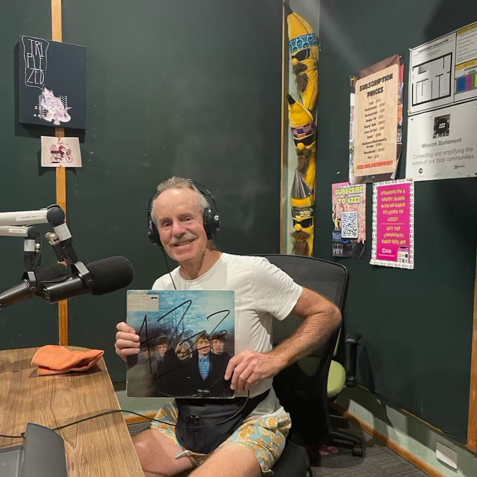 On a tour of the station, Peter Connolly did a spontaneous on-air interview recounting what it was like back in the day – and they gave vintage Rolling Stones record ‘Between the Buttons’ a spin